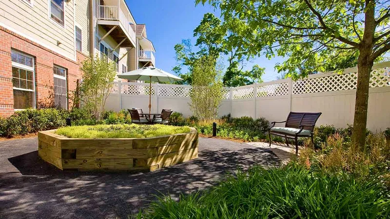 Atria Bay Spring Village photo 5