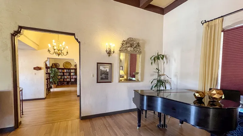 Atria Bell Court Gardens photo 7