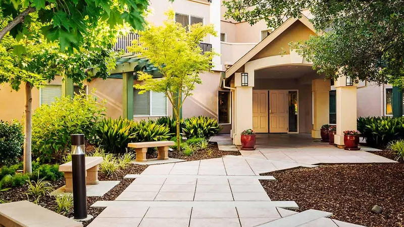 Atria Carmichael Oaks photo 2