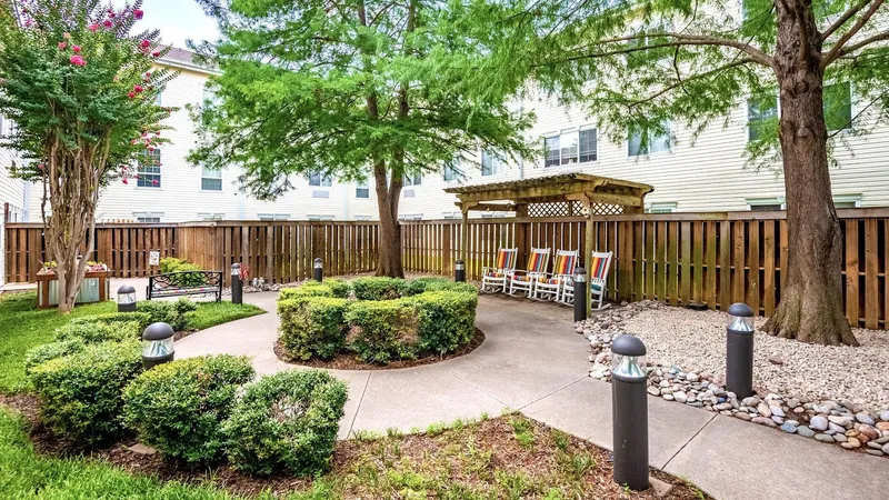 Atria Carrollton photo 3