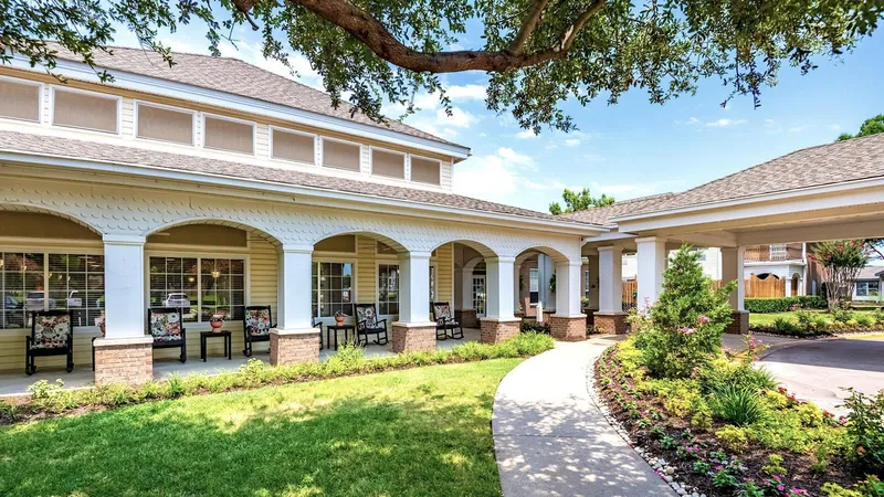 Atria Carrollton photo 4