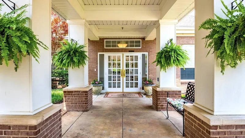 Atria Carrollton photo 8