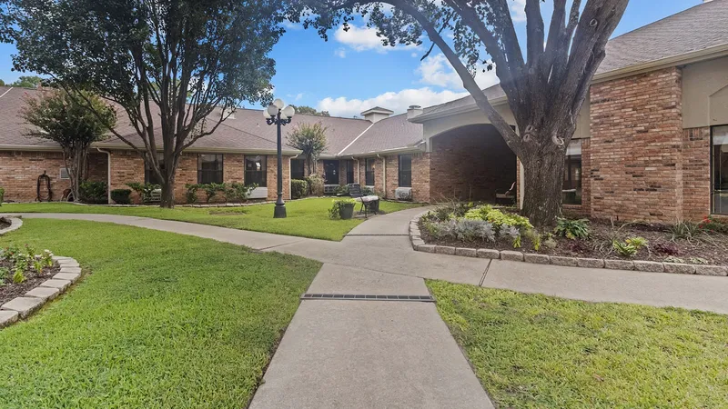 Atria Copeland photo 5