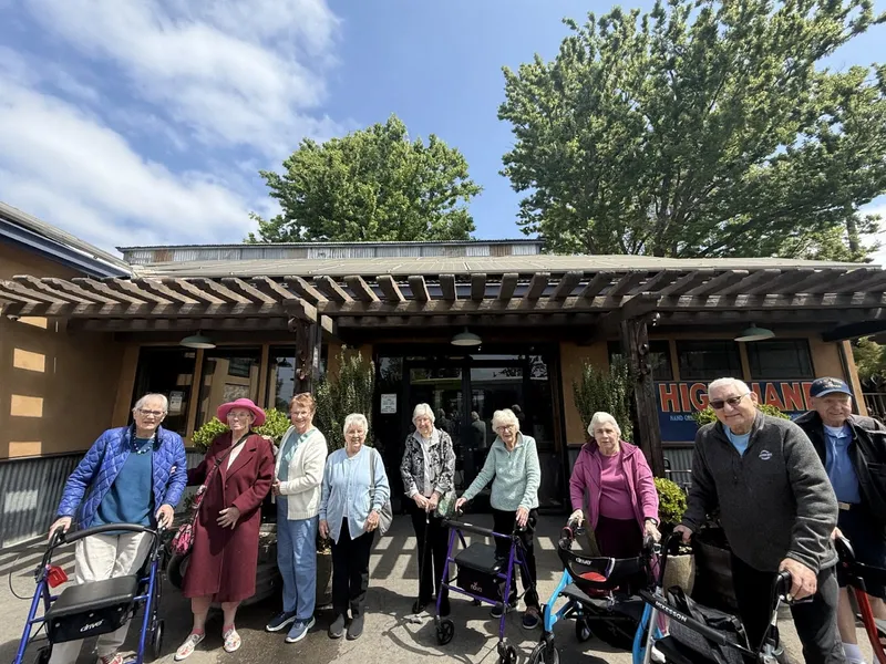 Atria Covell Gardens photo 8