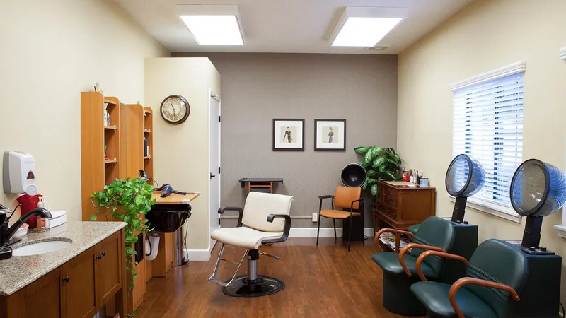 Atria Del Rey photo 5