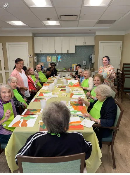 Atria Glen Cove photo 2