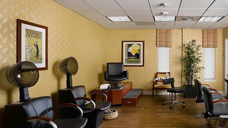 Atria Golden Creek photo 7