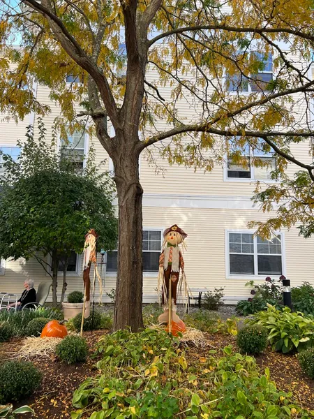 Atria Lincoln Place photo 9