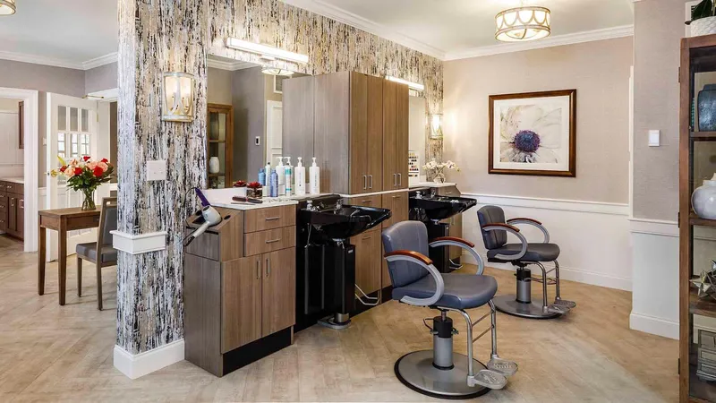 Atria Merrimack Place photo 8