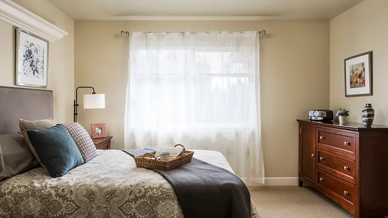 Atria on Roslyn Harbor