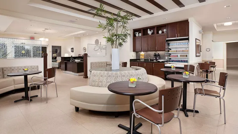 Atria Palm Desert photo 6