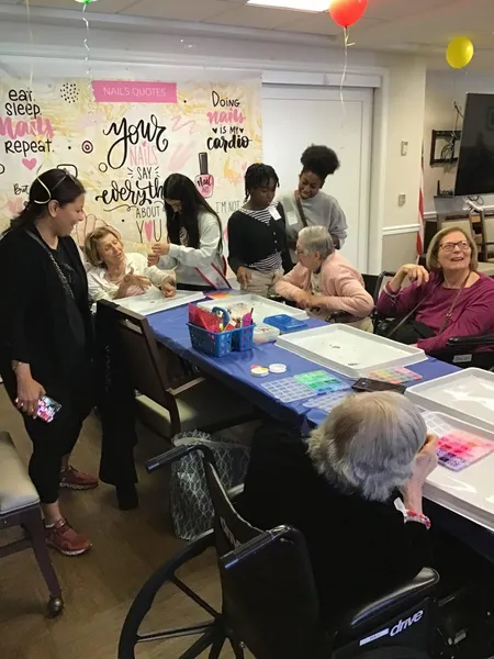 Atria Park of Great Neck photo 2