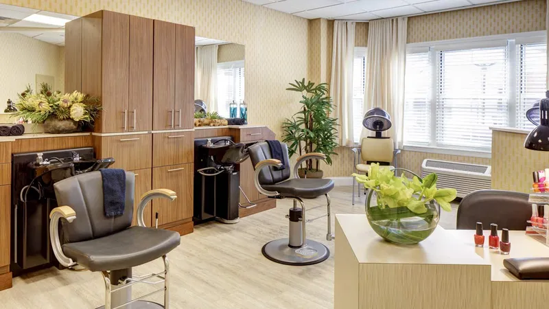 Atria Park of Great Neck photo 6