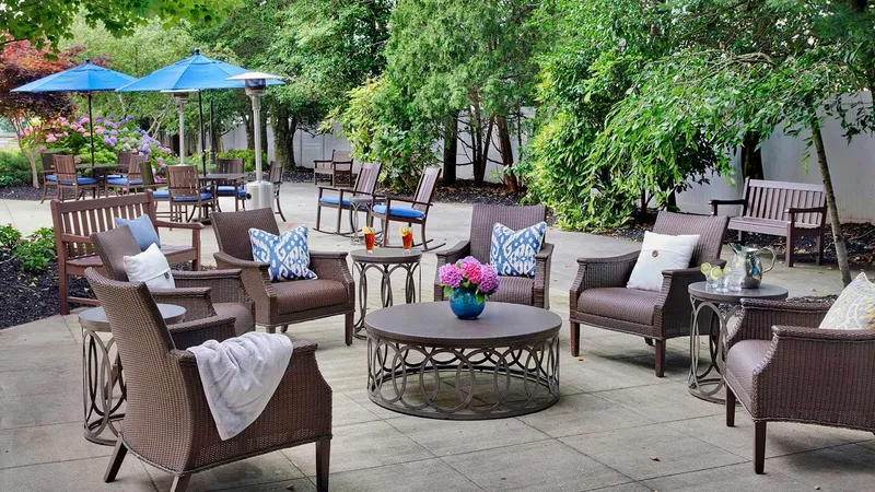 Atria Park of Lynbrook photo 5