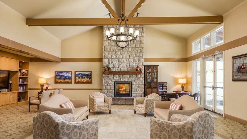 Atria Tamalpais Creek photo 6