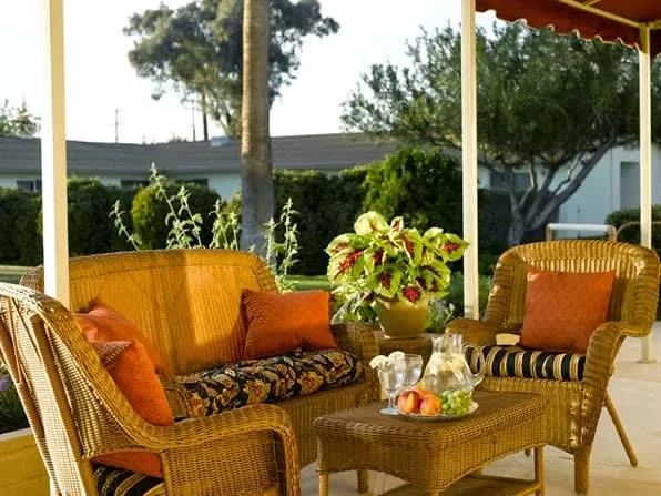 Atria Valley Manor photo 2