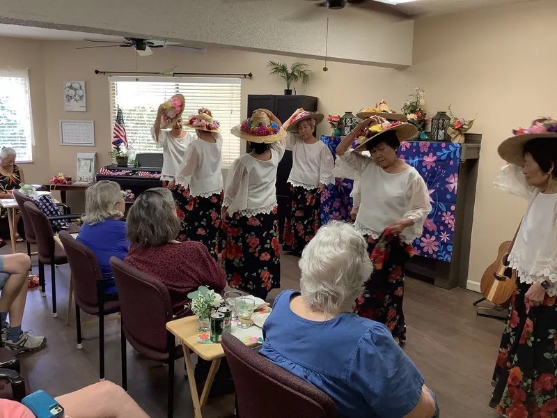 Atria Valley Manor photo 8