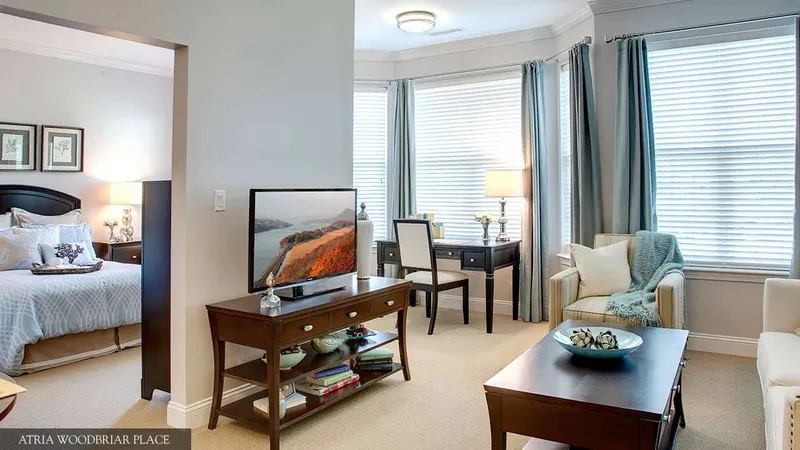 Atria Woodbriar Park photo 2