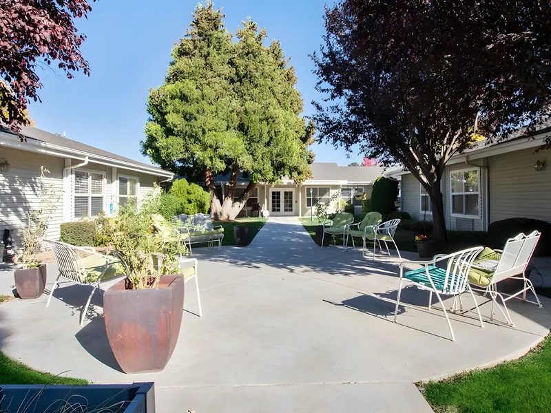 Avista Senior Living Nampa photo 2