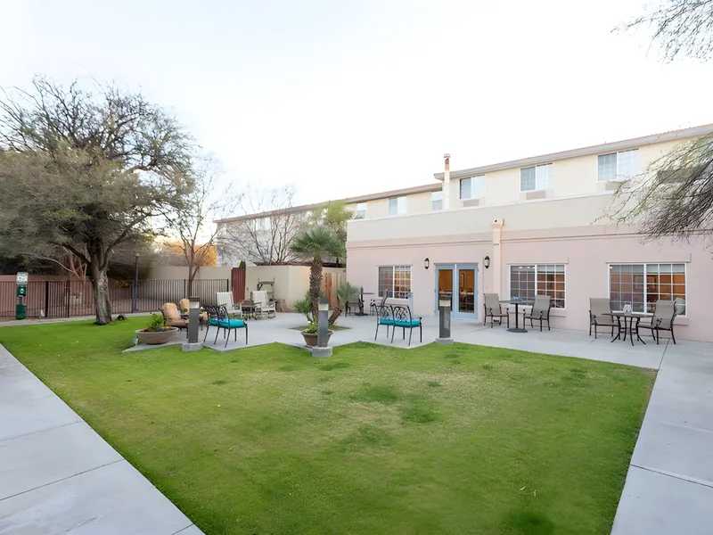 Avista Tucson photo 9