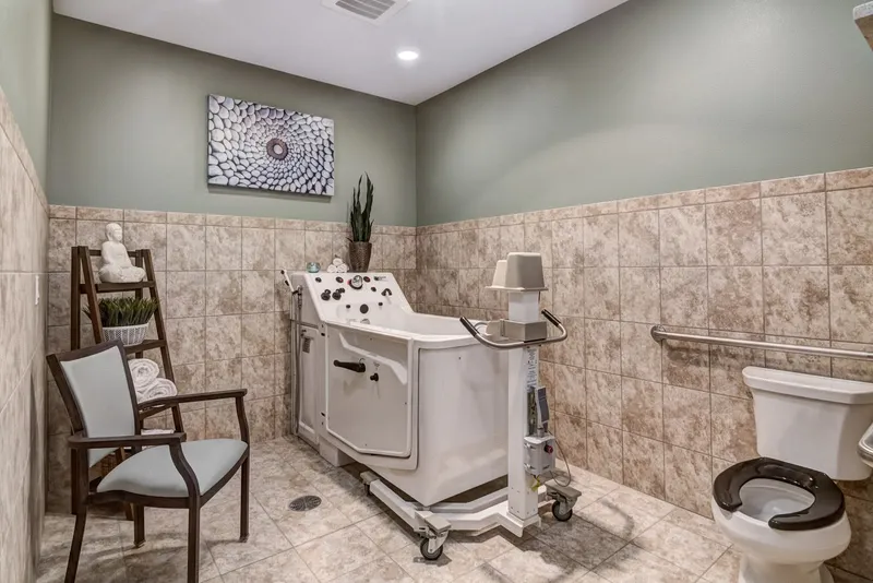 Azura Memory Care and Assisted Living at Mierow Farm photo 4