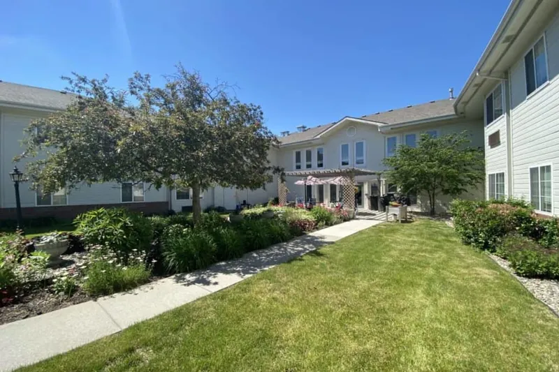 Bailey Pointe Assisted Living at Miracle Hills photo 5