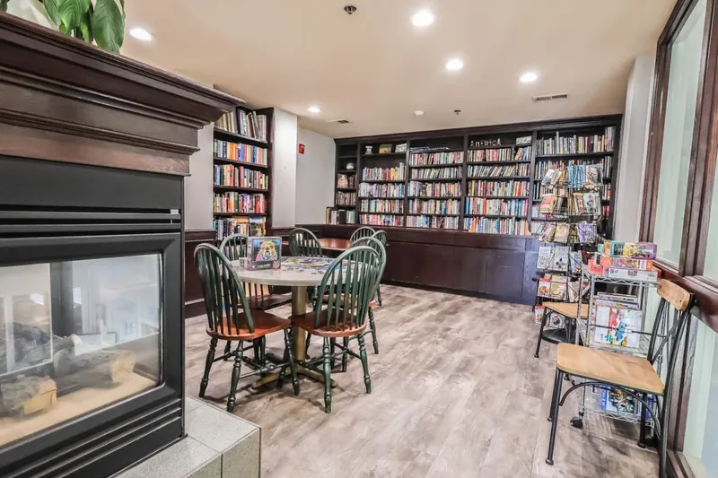 Bailey Pointe Assisted Living at Miracle Hills photo 6