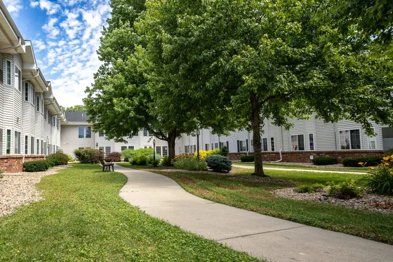 Bailey Pointe Assisted Living at Van Dorn photo 3