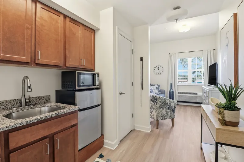 Beach House - senior living in Naples, Florida - photo 11