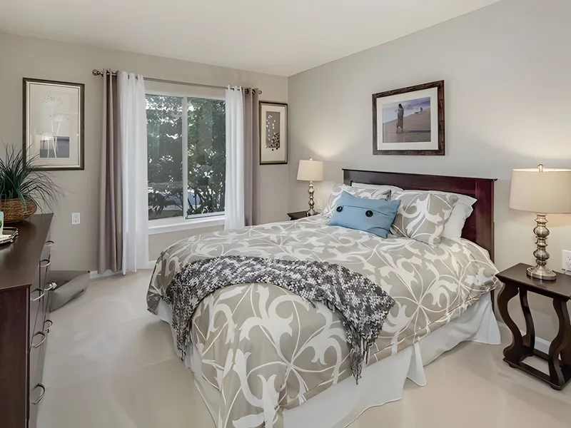 Bedford Court photo 3