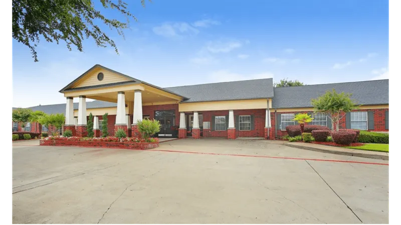 Bedford Estates Senior Living photo 4