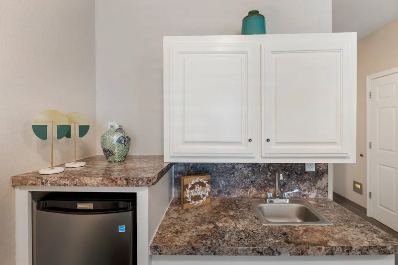 Bedford Estates Senior Living photo 7