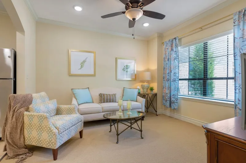 Bellarose Senior Living photo 3