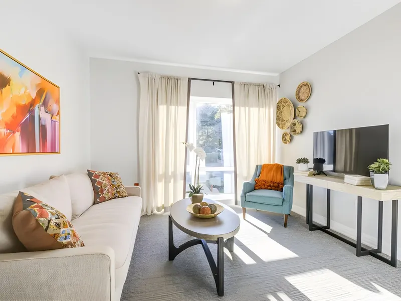 Benchmark at Hanover photo 9