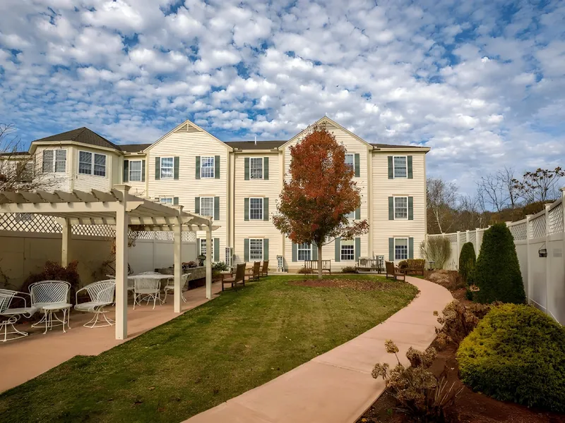 Benchmark Senior Living at Billerica Crossings photo 7