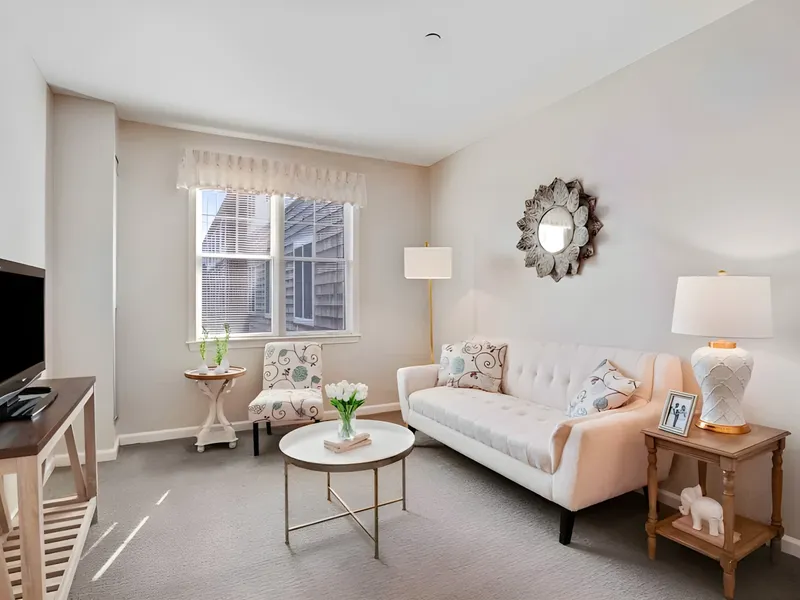 Benchmark Senior Living at Hamden photo 3