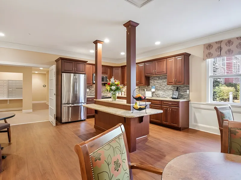 Benchmark Senior Living at Hamden photo 6