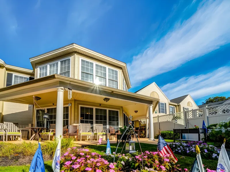 Benchmark Senior Living at Leominster Crossings photo 8