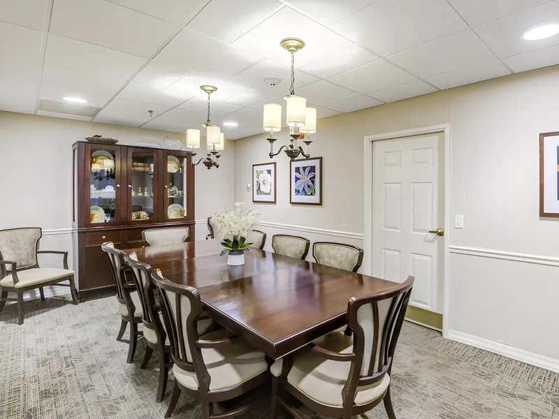 Benchmark Senior Living at Nashua Crossings photo 9