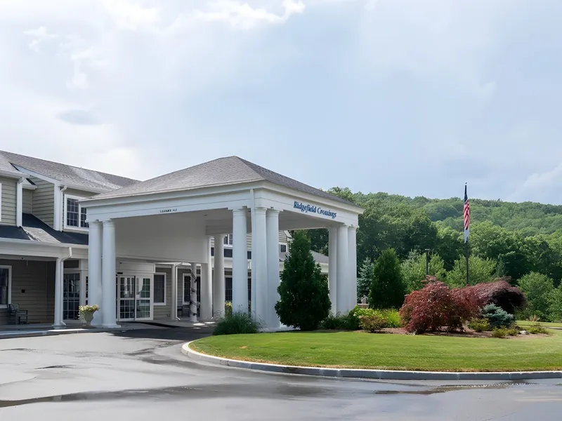 Benchmark Senior Living at Ridgefield Crossings photo 2
