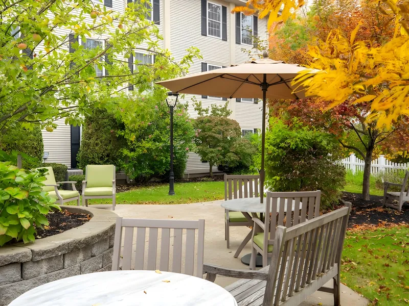 Benchmark Senior Living at Waltham Crossings photo 5