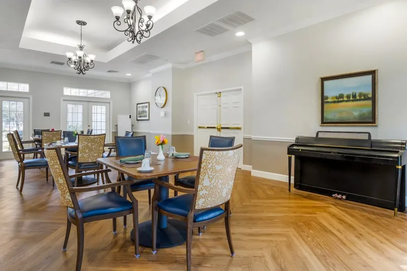 Braeswood Estates photo 3