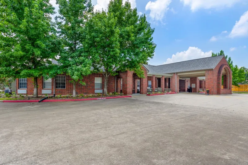 Braeswood Estates photo 6