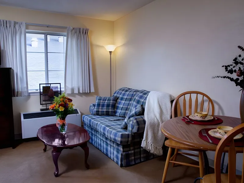 Brighton Gardens of Edison photo 7