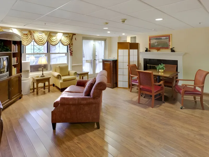 Brighton Gardens of Friendship Heights photo 5