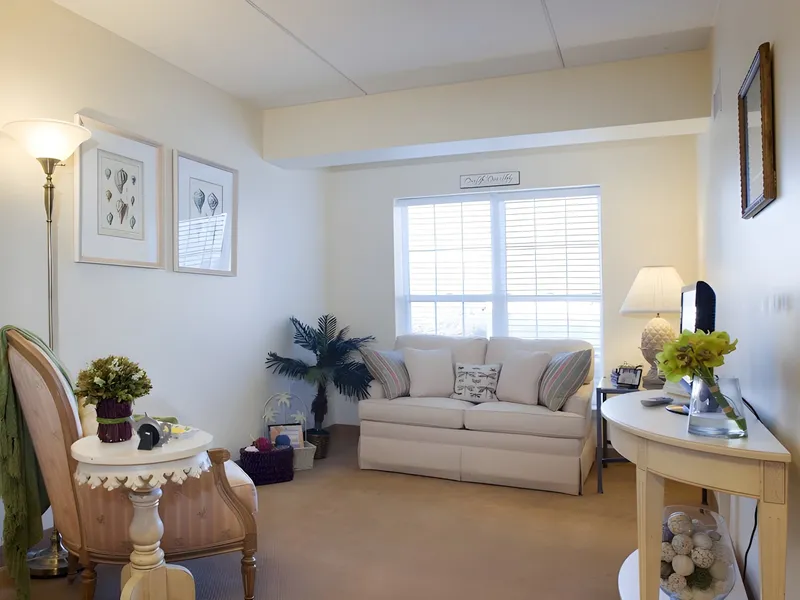 Brighton Gardens of Winston-Salem - senior living in Winston-Salem, North Carolina - photo 5