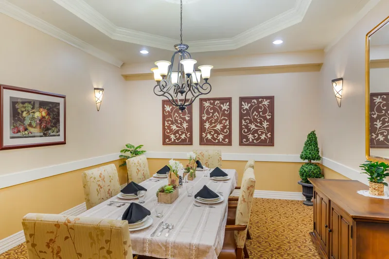 Brookdale Centre of New England - senior living in Coventry, Rhode Island - photo 4