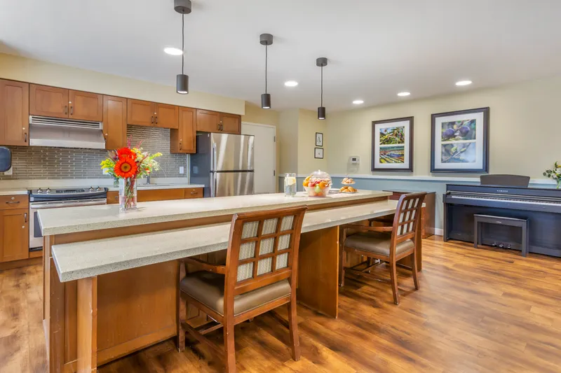Brookdale Desert Ridge - senior living in Phoenix, Arizona - photo 5