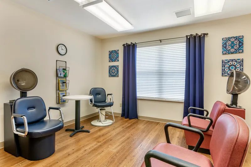 Brookdale East Tucson - senior living in Tucson, Arizona - photo 9