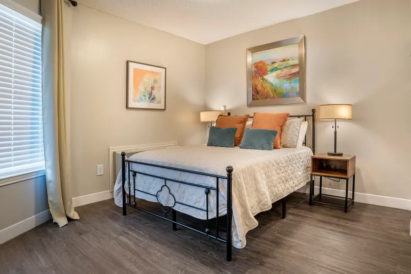 Brookdale Lake Charles - senior living in Lake Charles, Louisiana - photo 4